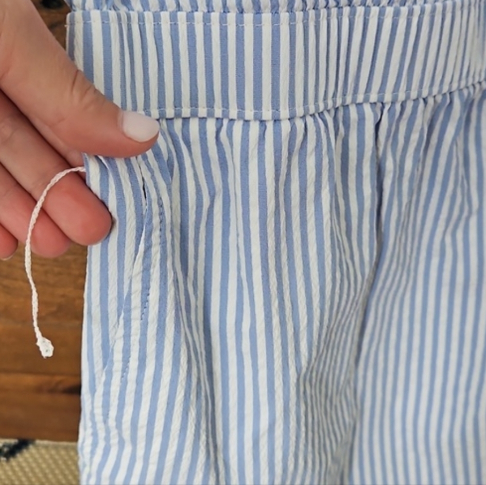 Vineyard Vines Blue and White Striped Coverup - Picture 10 of 11